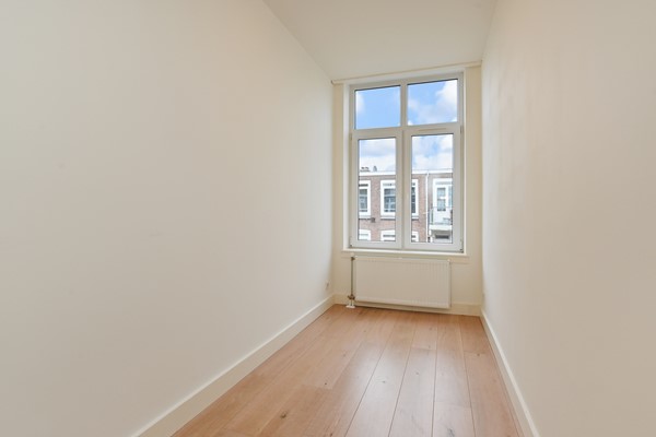 Medium property photo - Pasteurstraat 124, 2522 RN Den Haag